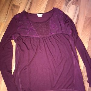 Long sleeve maroon shirt